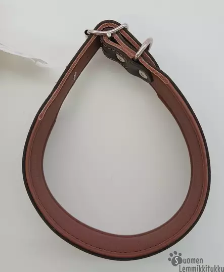 Nahkapanta koiralle koristetikkauksilla, ruskea 4,5cm - Koiran nahkapannat - 39704 - 2