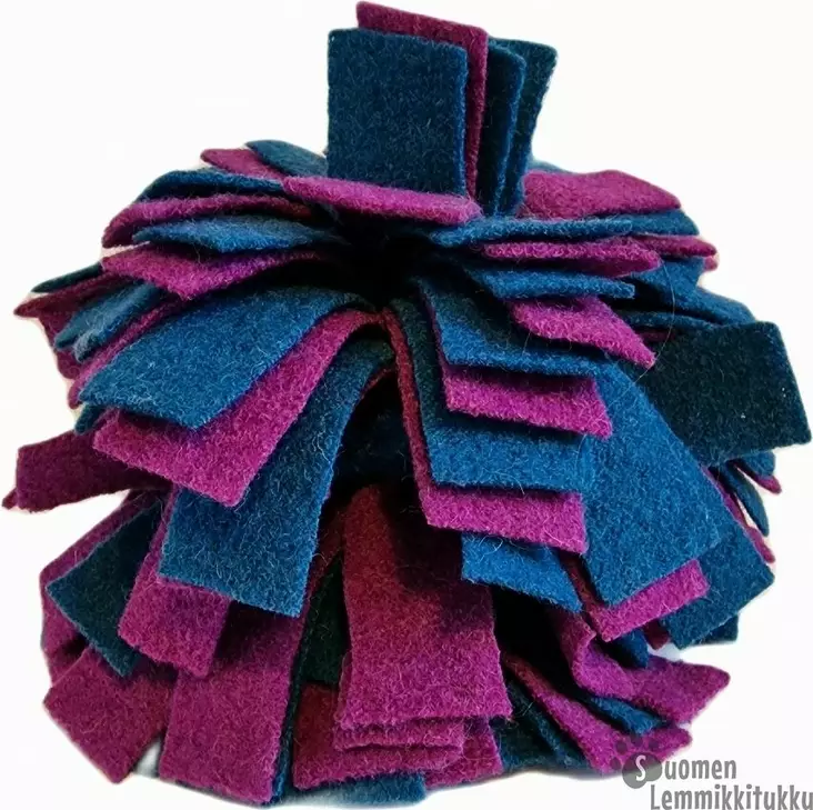 Nuuskupallo, lampaan villaa, käsintehty Suomessa - Koiran aktivointilelut, pelit ja kupit - 41355 - 1